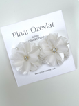 Mini Blossoms Satin White